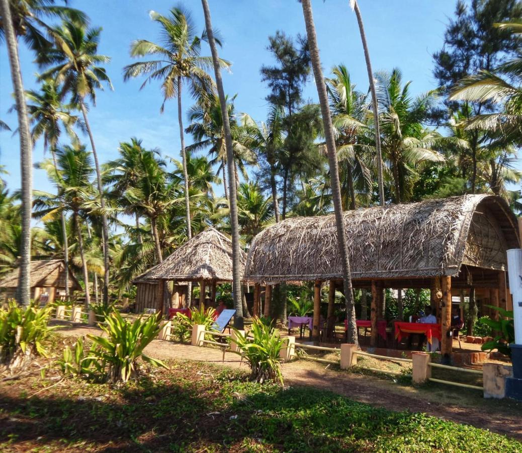 Sukriti Beach Resort Varkala Extérieur photo