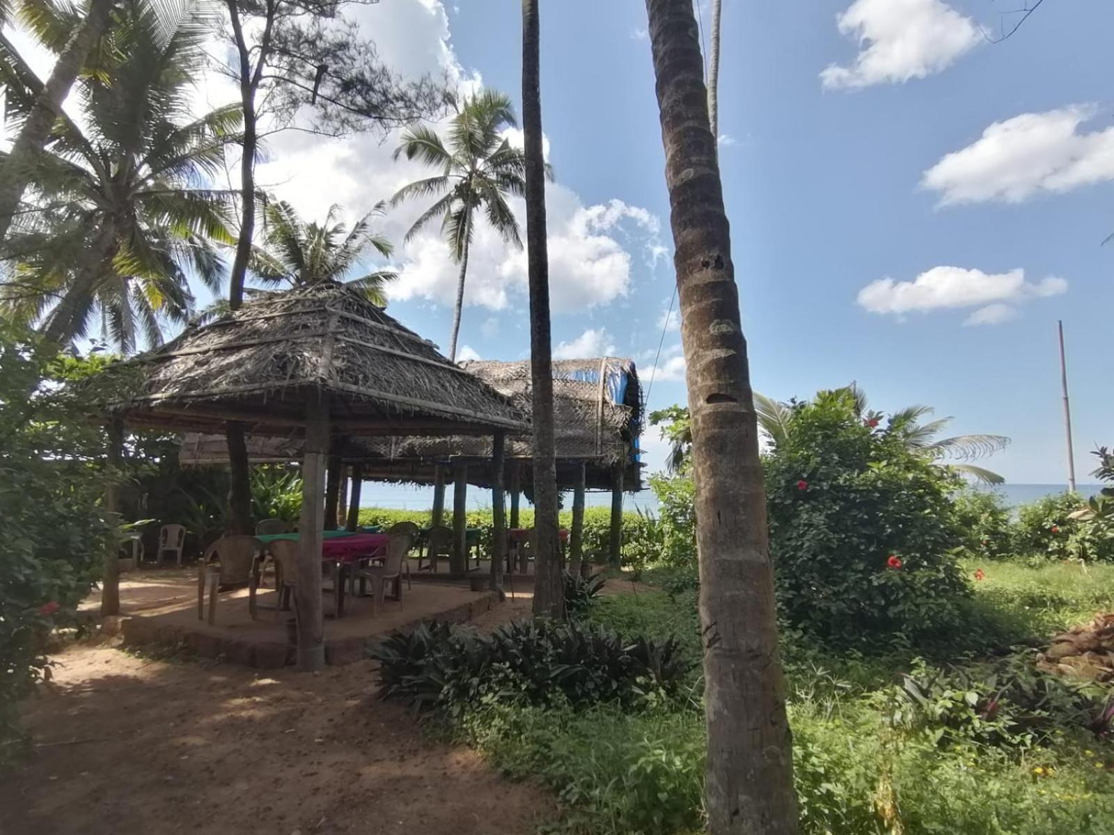 Sukriti Beach Resort Varkala Extérieur photo