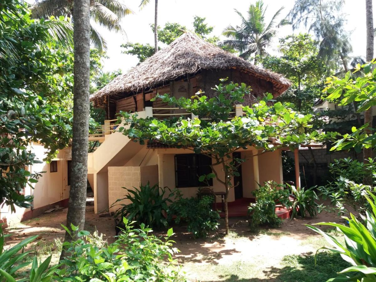 Sukriti Beach Resort Varkala Extérieur photo