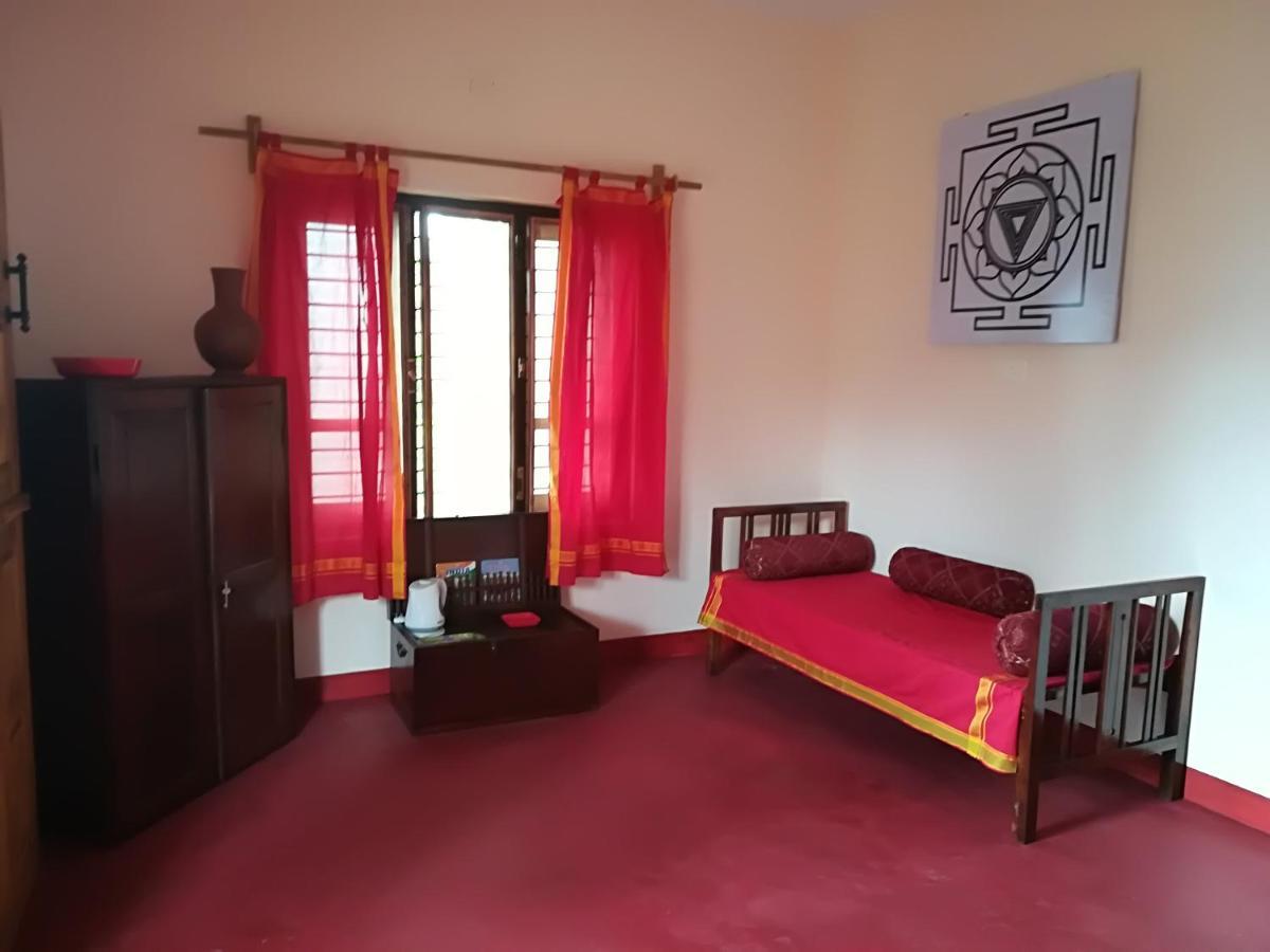 Sukriti Beach Resort Varkala Extérieur photo